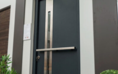 Samozamykające się drzwi