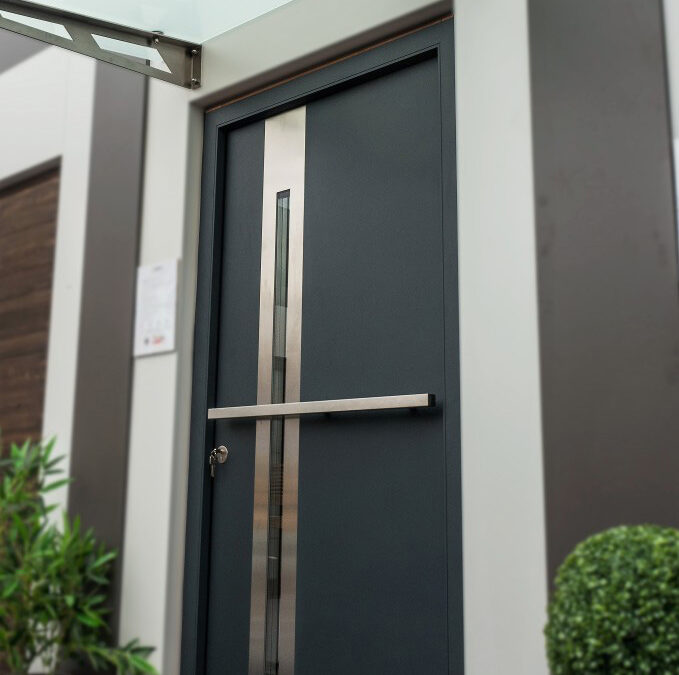 Samozamykające się drzwi